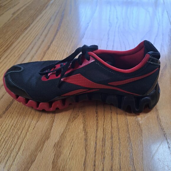 REEBOK ZIGTECH LOW-CUT WOMEN'S RUNNING SHOES BLACK RED SIZE 9 - Picture 6 of 8